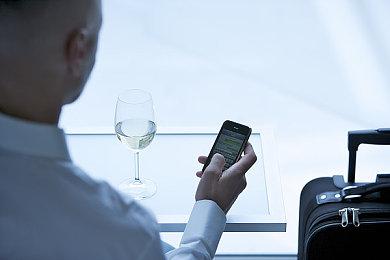 育碧计划在2024年4月之前发布10款游戏 包括神秘大作